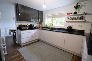 Kitchen- click for photo gallery